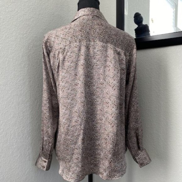 GOLD HAWK 100% Silk Printed Two Pocket Blouse Shirt Small - Picture 4 of 11